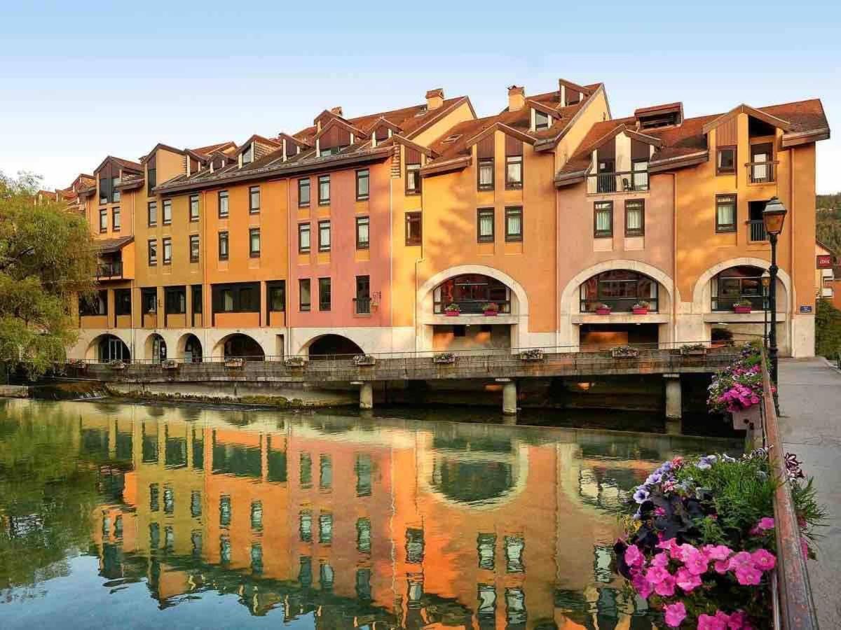 Reve De Jade Devant Le Canal Annecy Exteriér fotografie